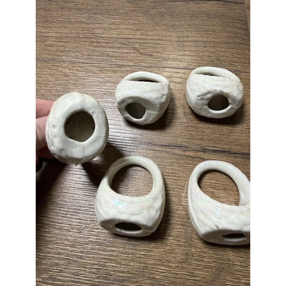 Vintage Porcelain Ceramic Basket Napkin Rings Set‎ 7